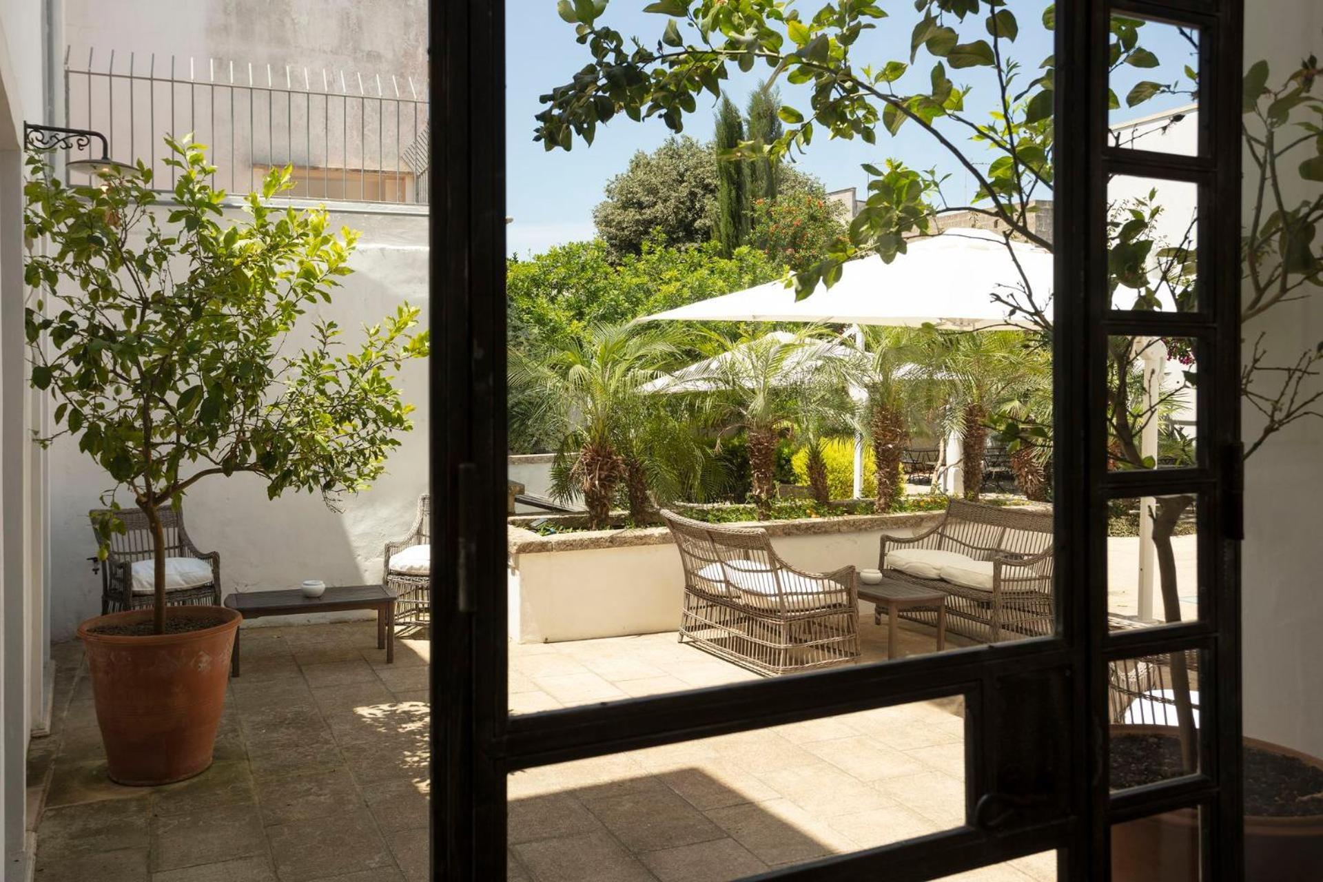 Don Alfonso Dimora D'Epoca Bed & Breakfast Racale Exterior photo